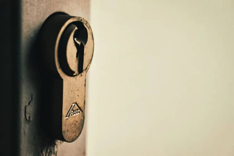Puertas de garaje · Cerrajería Artesanal, Algete